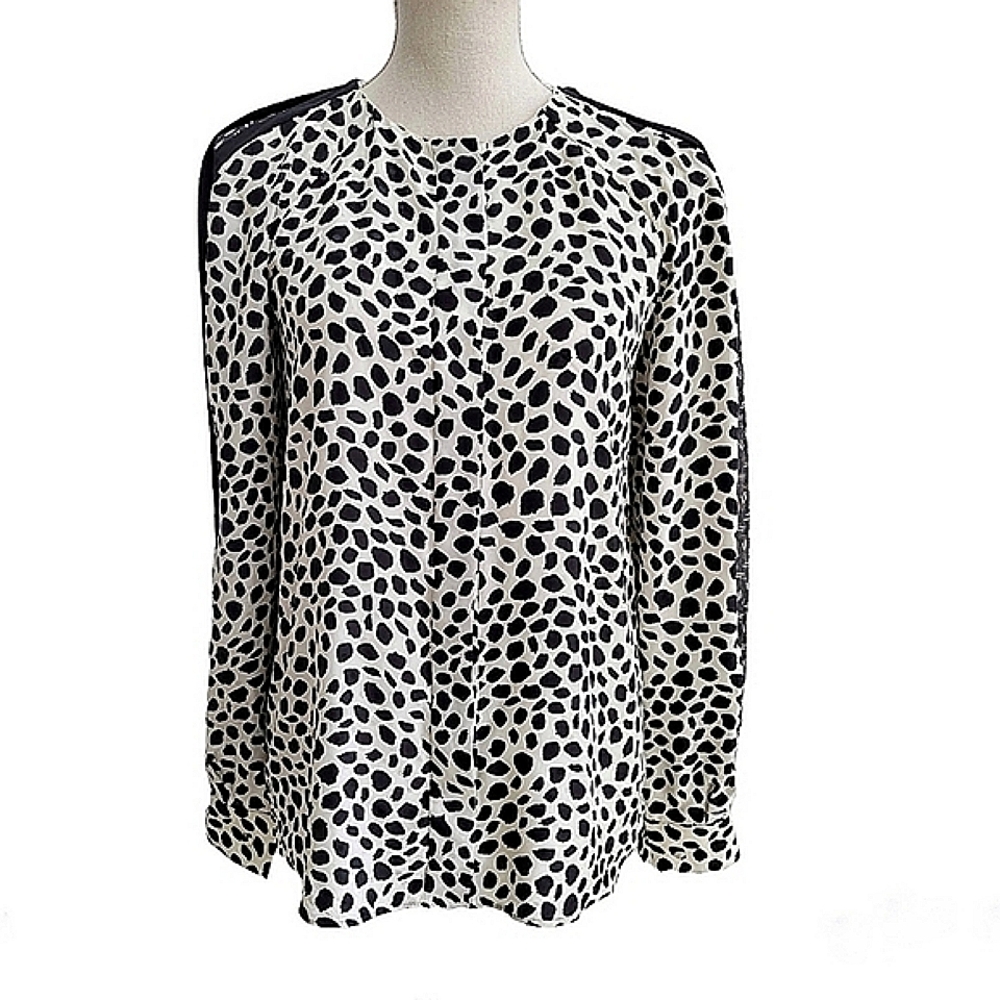 Vintage Chloe Silk Animal‎ Printed Button Down Sheer Sleeve Spotted Blouse Shirt